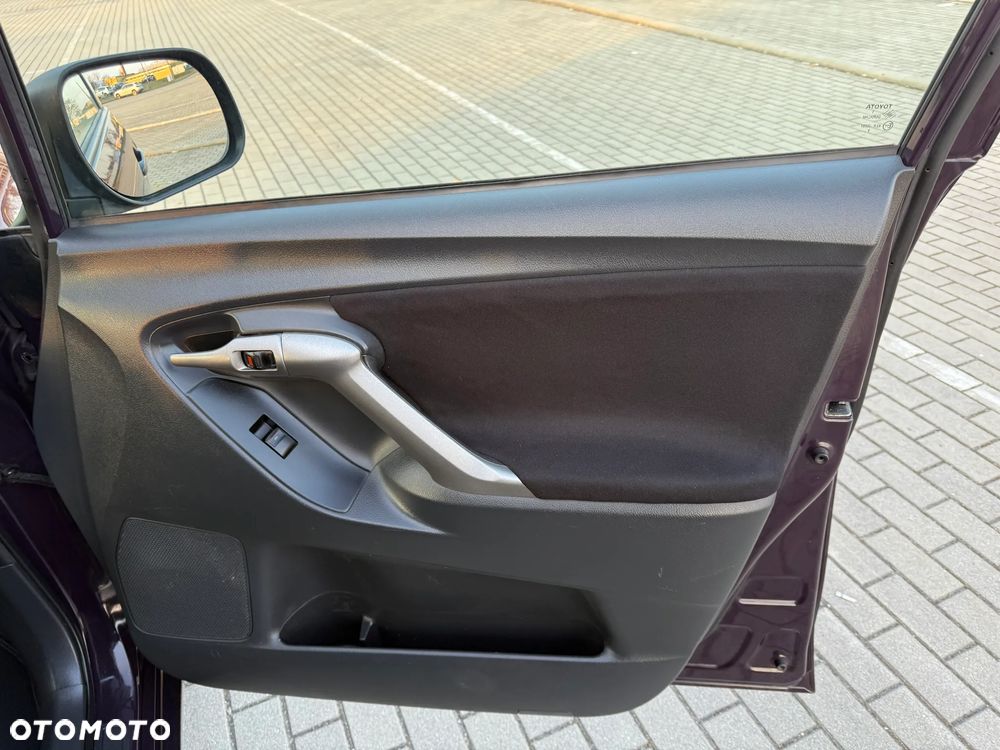 Toyota Verso 1.8 Life - 28