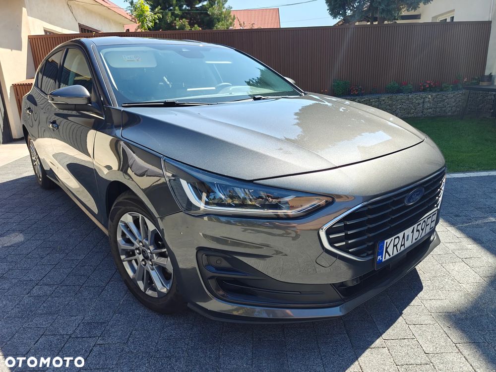 Ford Focus 1.0 EcoBoost STart-Stopp-System TITANIUM - 1