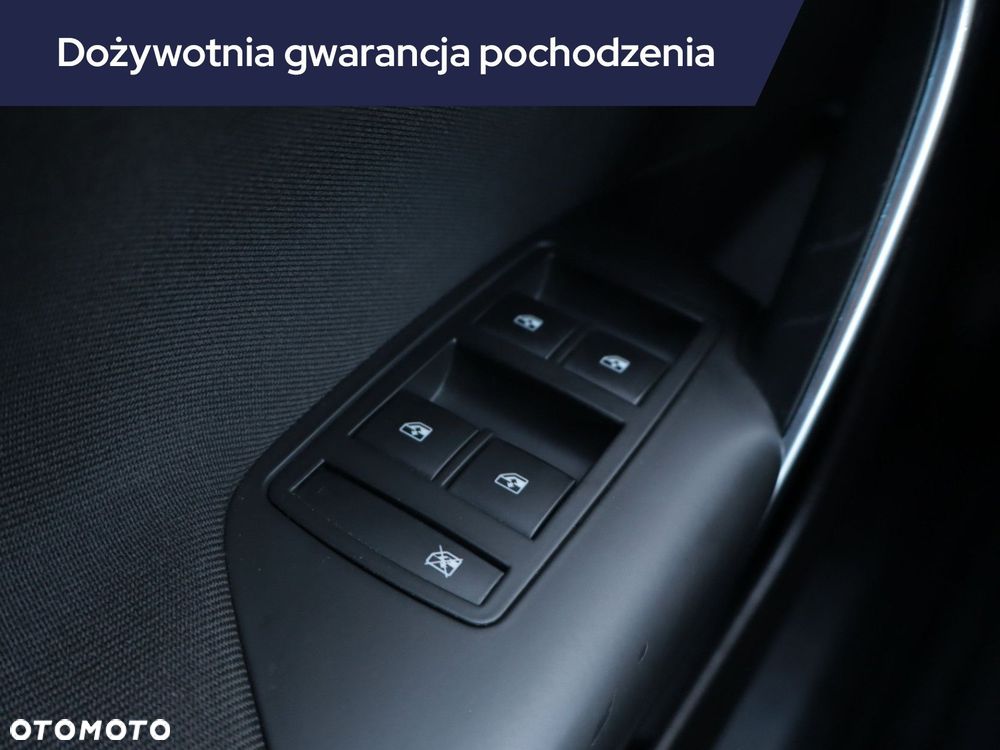 Opel Insignia - 21