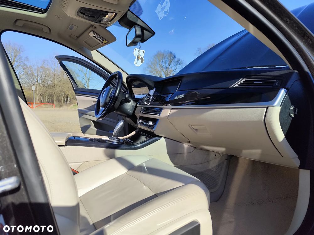 BMW Seria 5 520i Modern Line - 10