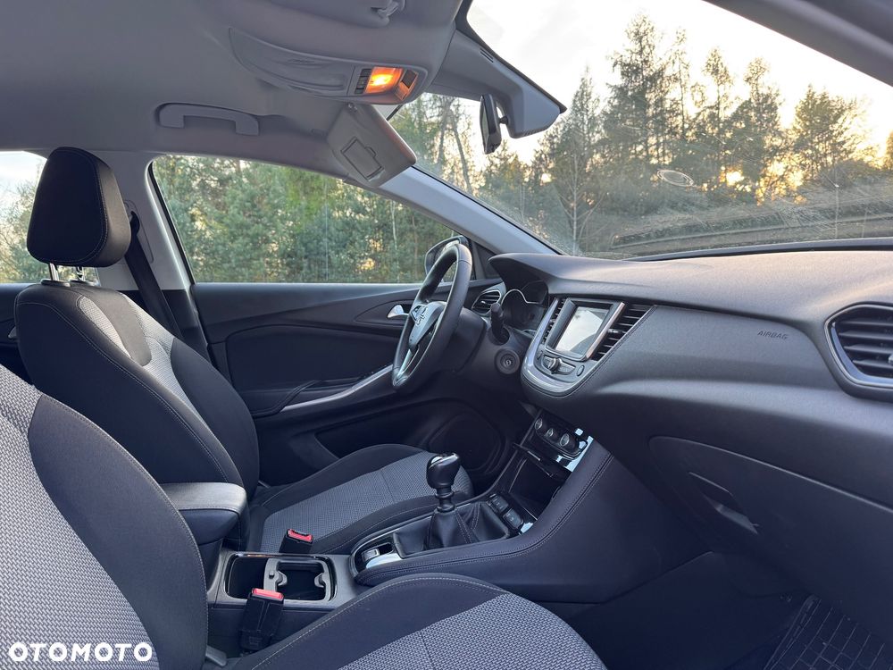 Opel Grandland X 1.2 T Enjoy S&S - 5