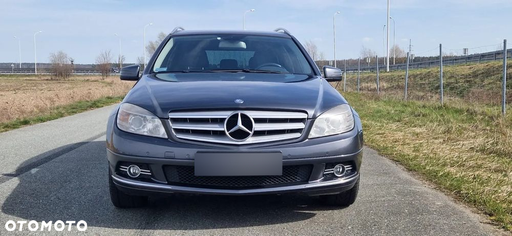 Mercedes-Benz Klasa C 200 CDI BlueEff Avantgarde - 4