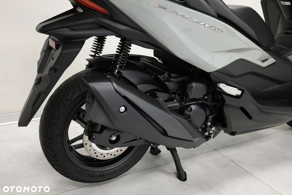 Honda NSS - 31