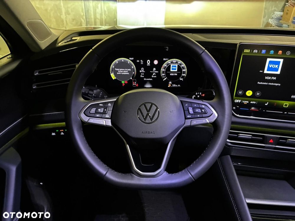 Volkswagen Tiguan - 14