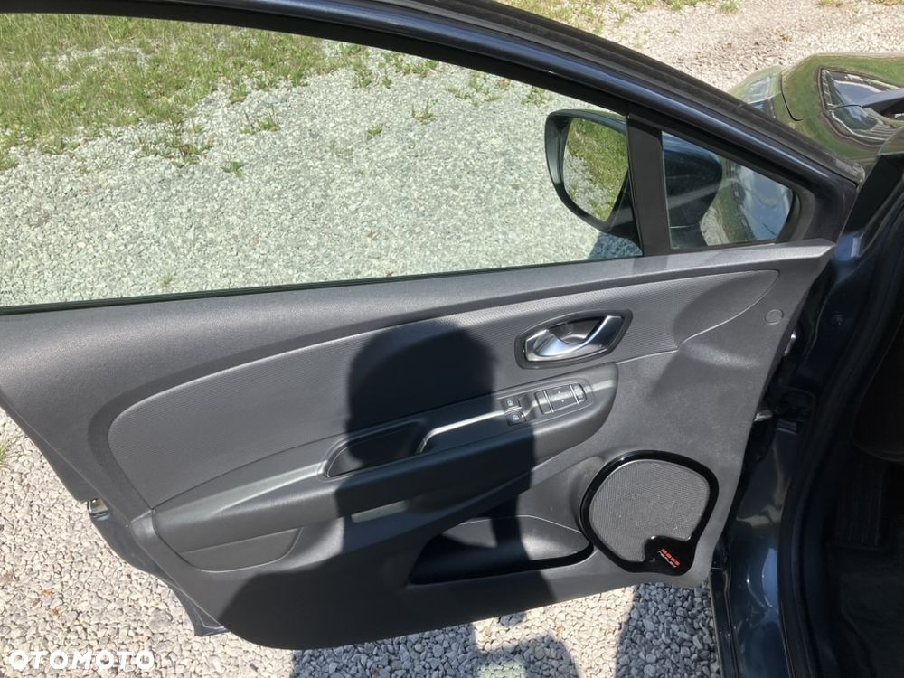Renault Clio 0.9 TCe Alize - 21