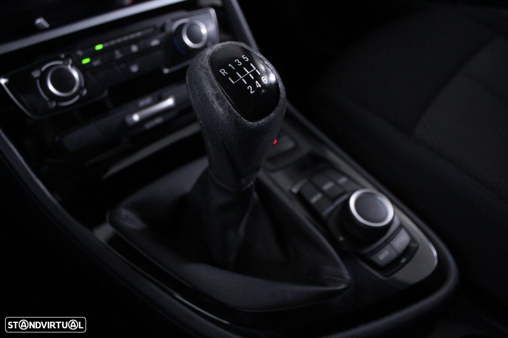 BMW 216 Gran Tourer d Advantage - 32
