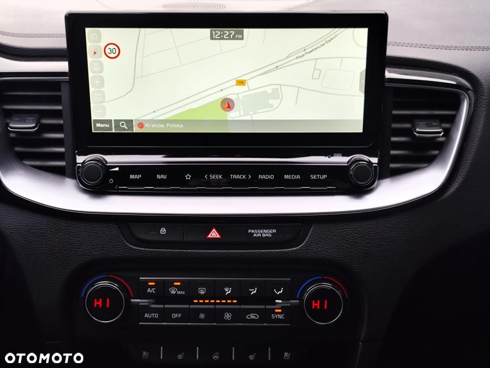 Kia XCeed - 16