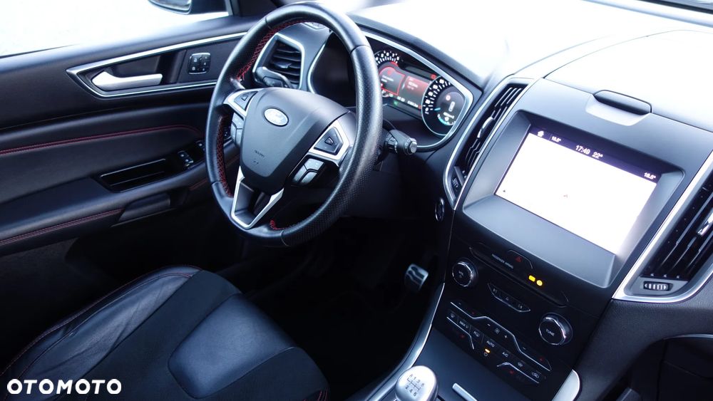 Ford S-Max 1.5 EcoBoost ST-Line - 34
