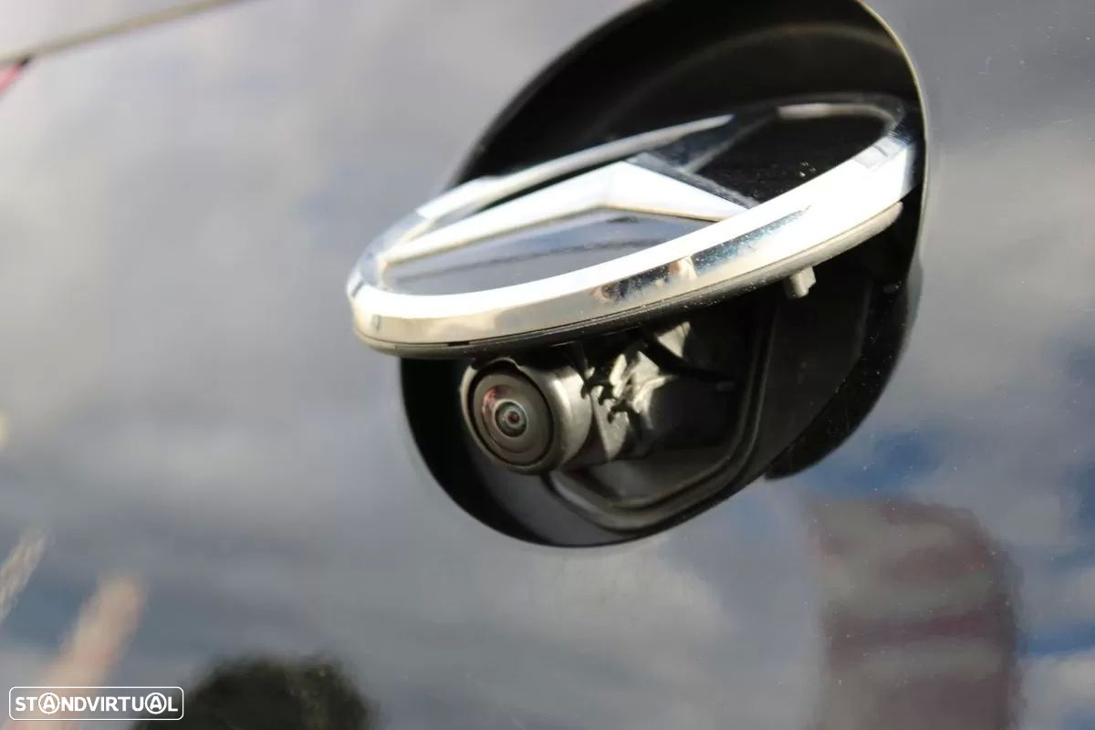 Mercedes-Benz CLA 180 - 10