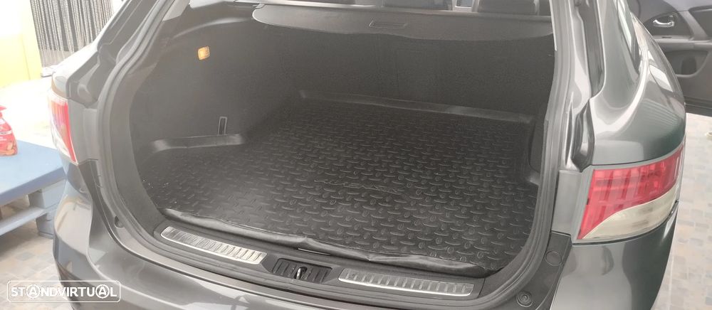 Toyota Avensis SW 2.0 D-4D Exclusive +Pele+GPS - 3