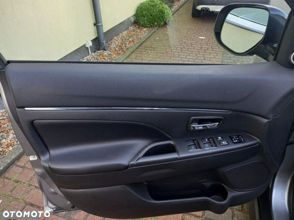 Mitsubishi ASX 1.8 DID Instyle NAVI AS&G - 27