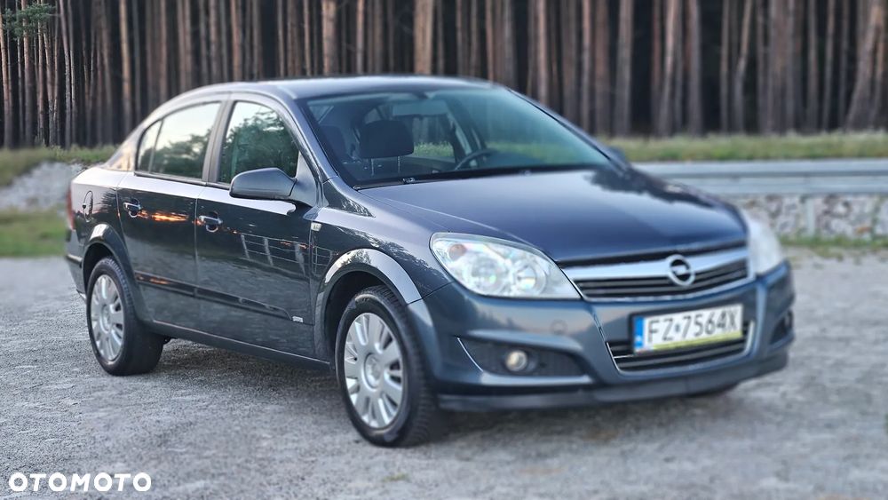 Opel Astra 1.6 111 - 2