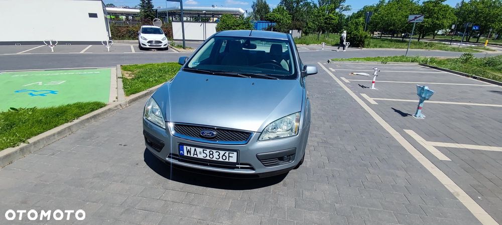 Ford Focus 1.6 16V Ghia - 7