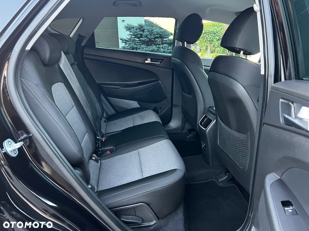 Hyundai Tucson blue 1.6 GDi 2WD Navi - 32