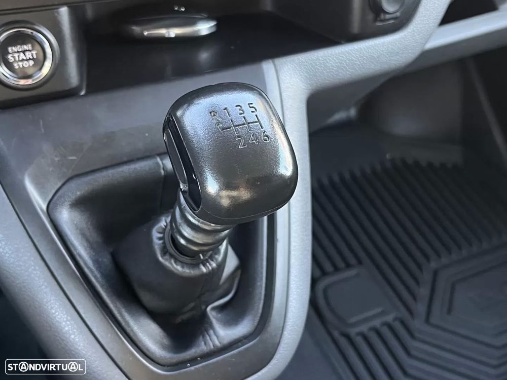 Toyota proace 2.0 d-4d l2h1 dupla porta lateral - 24