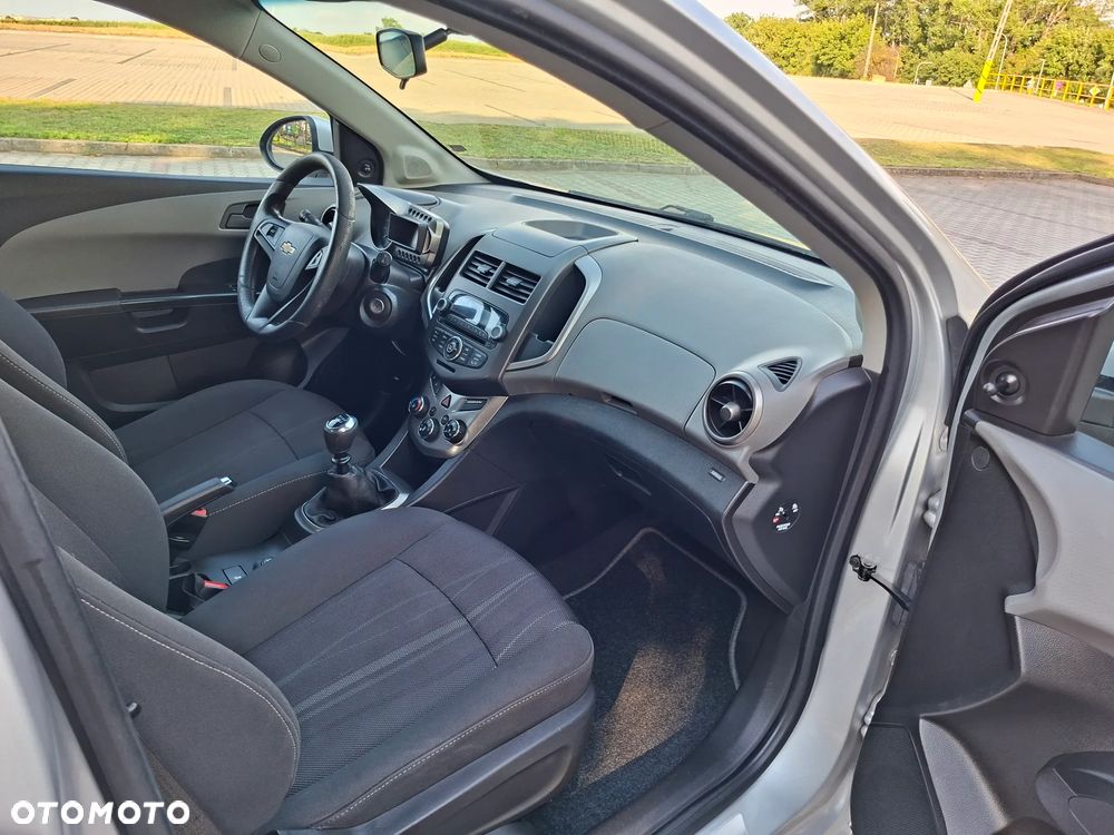 Chevrolet Aveo 1.2 LT+ - 20