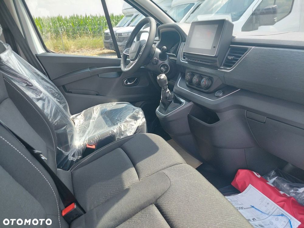 Renault Trafic BRYGADÓWKA - 10