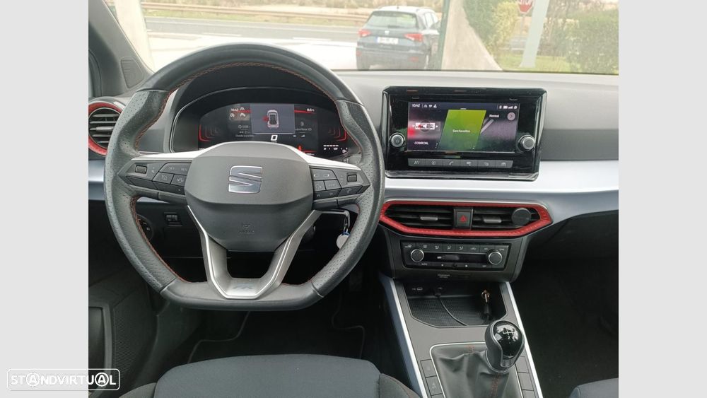 SEAT Arona 1.0 TSI FR - 8