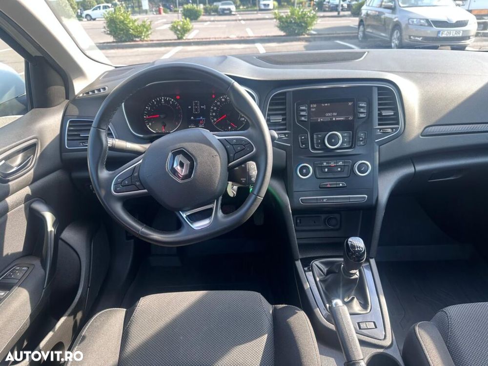 Renault Megane - 7