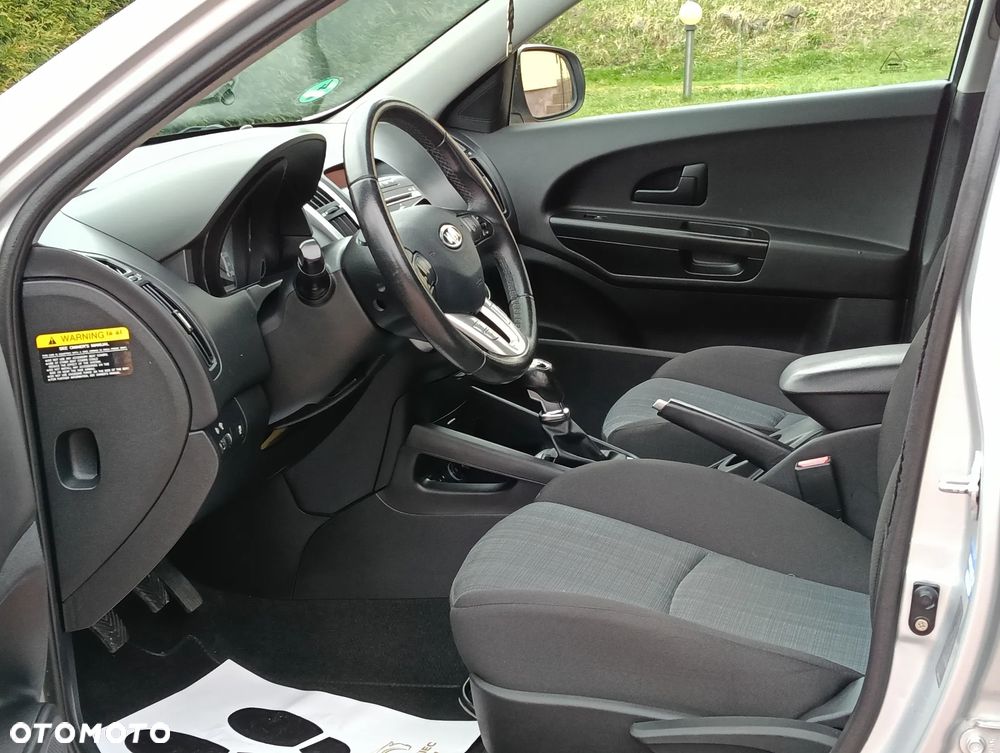 Kia Ceed 1.4 CVVT Attract - 7