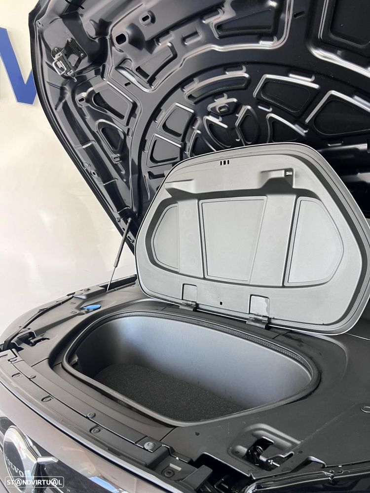 Volvo C40 Recharge Plus - 28