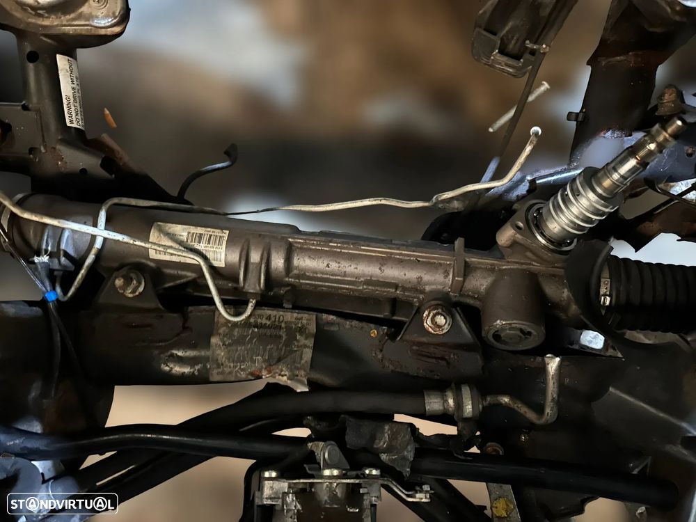 BMW E83 X3 3.0 D para peças - 23