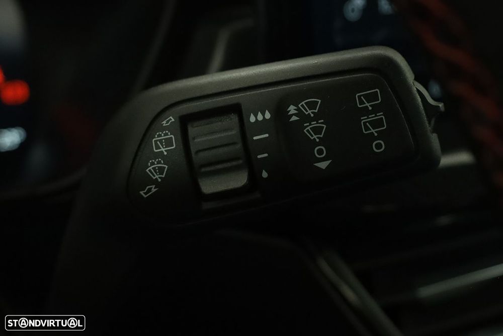 Ford Focus 1.0 EcoBoost MHEV ST-Line X Aut. - 17