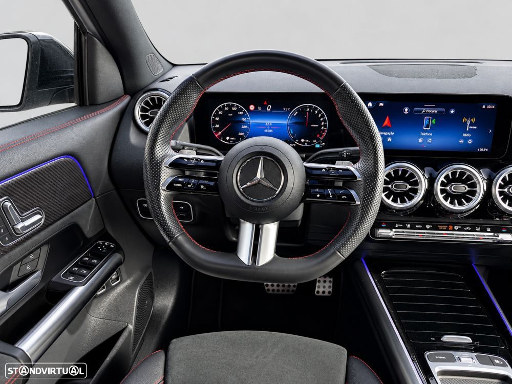 Mercedes-Benz GLA 250 e 8G-DCT AMG Line - 16
