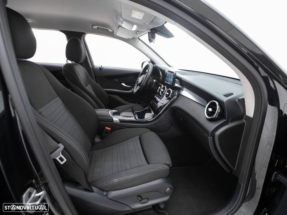 Mercedes-Benz GLC 300 de 4Matic - 10