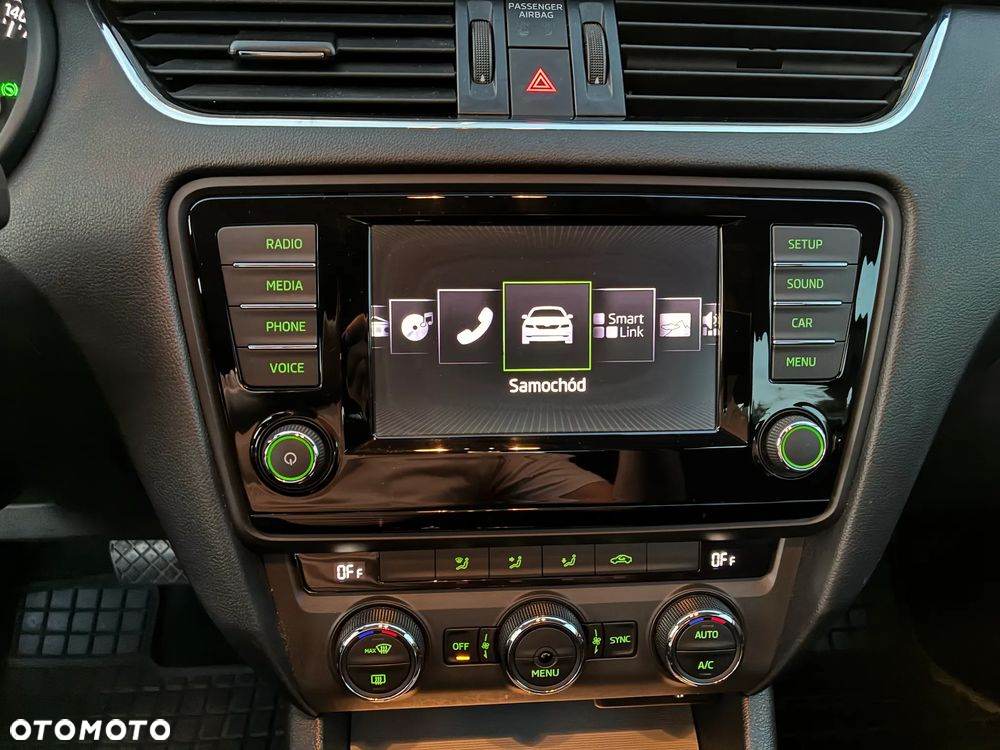 Skoda Octavia 1.8 TSI Style DSG - 20