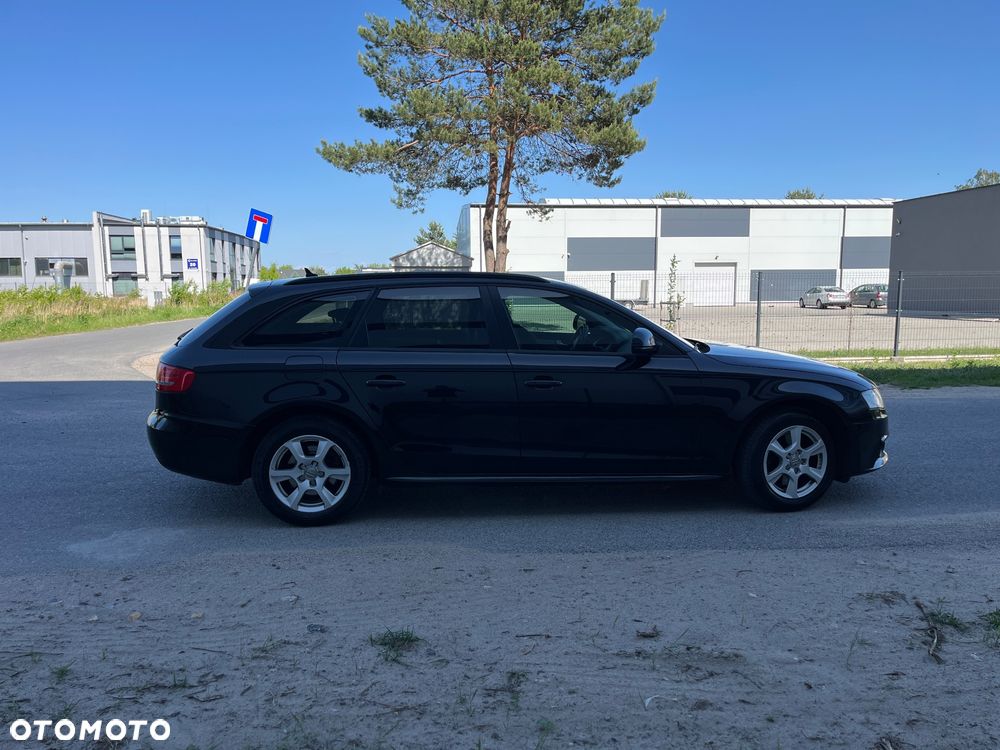 Audi A4 Avant 2.0 TDI - 9