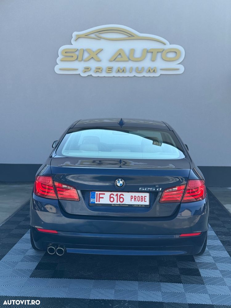 BMW Seria 5 525d Aut. - 11