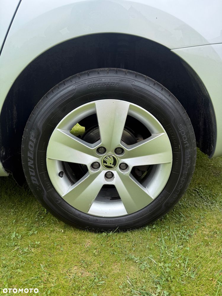 Skoda RAPID - 11
