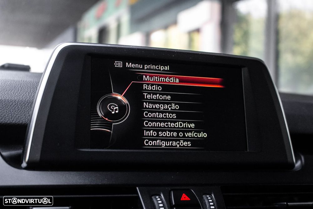 BMW 216 Active Tourer d Advantage - 37