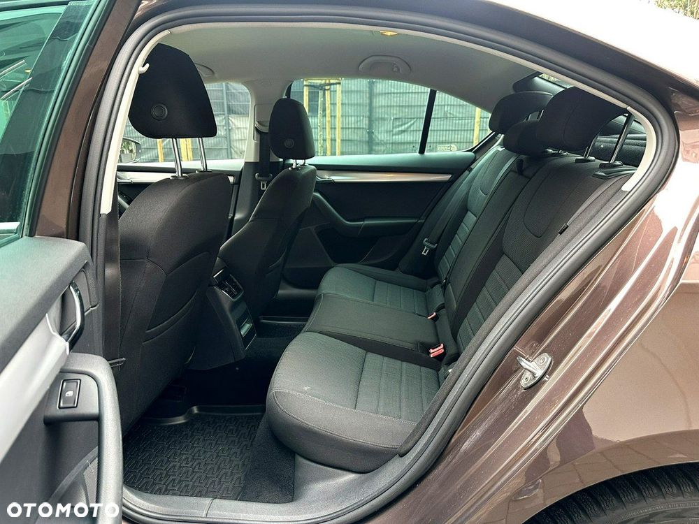 Skoda Octavia 1.4 TSI Style - 15