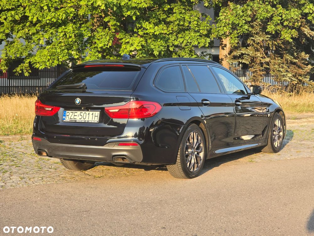 BMW Seria 5 520d M Sport - 6