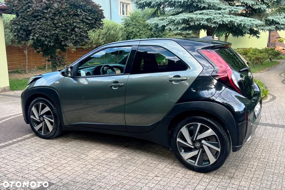 Toyota Aygo X 1.0 VVT-i Executive CVT - 9
