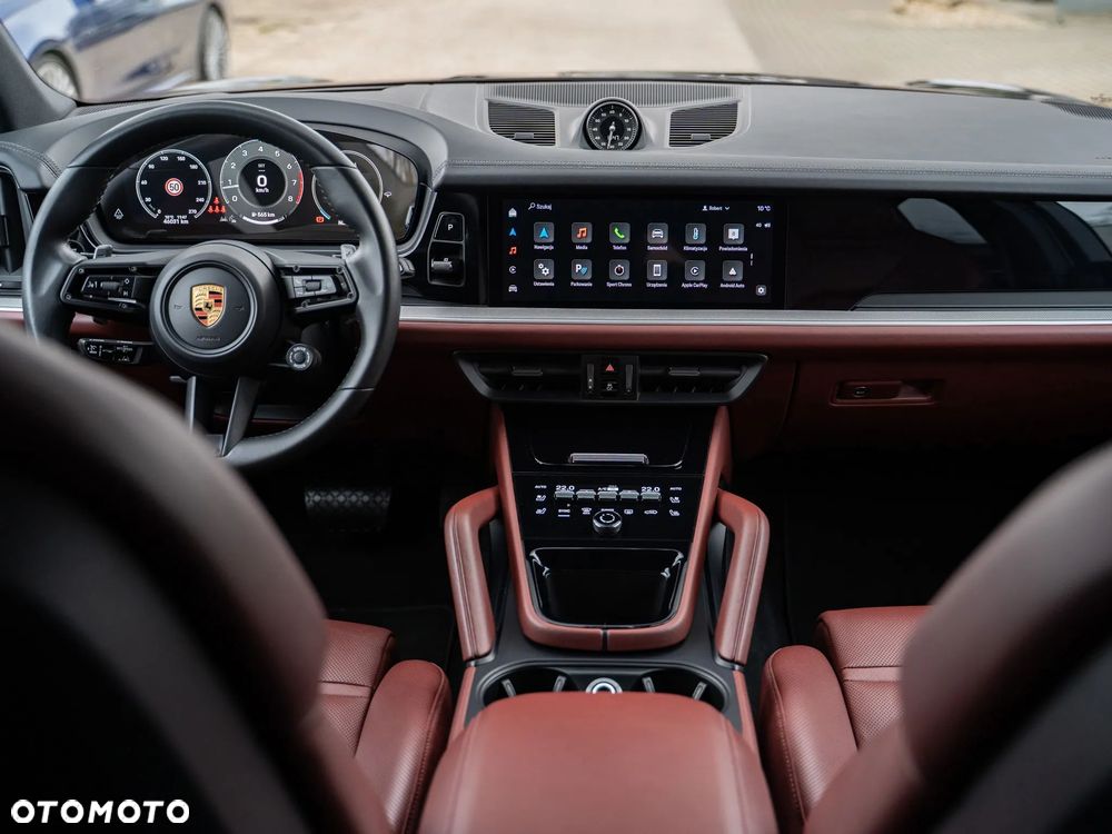 Porsche Cayenne - 18
