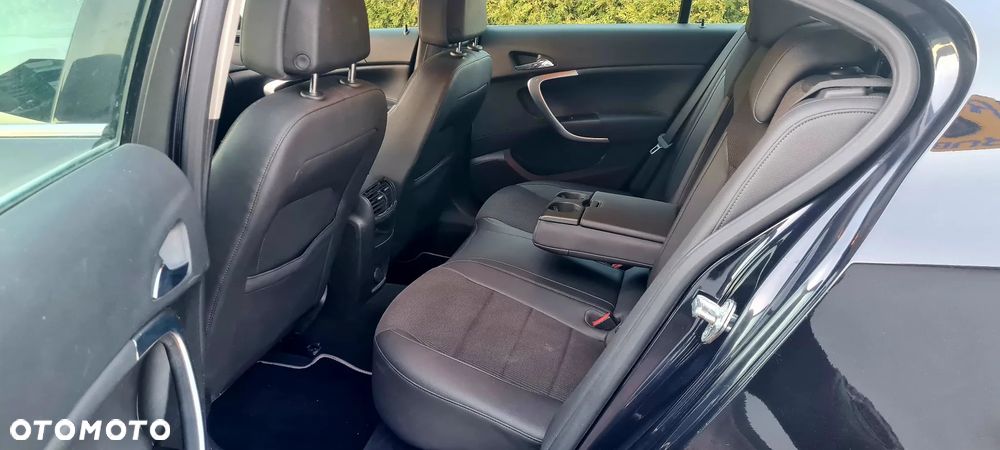 Opel Insignia 2.0 CDTI Cosmo - 11