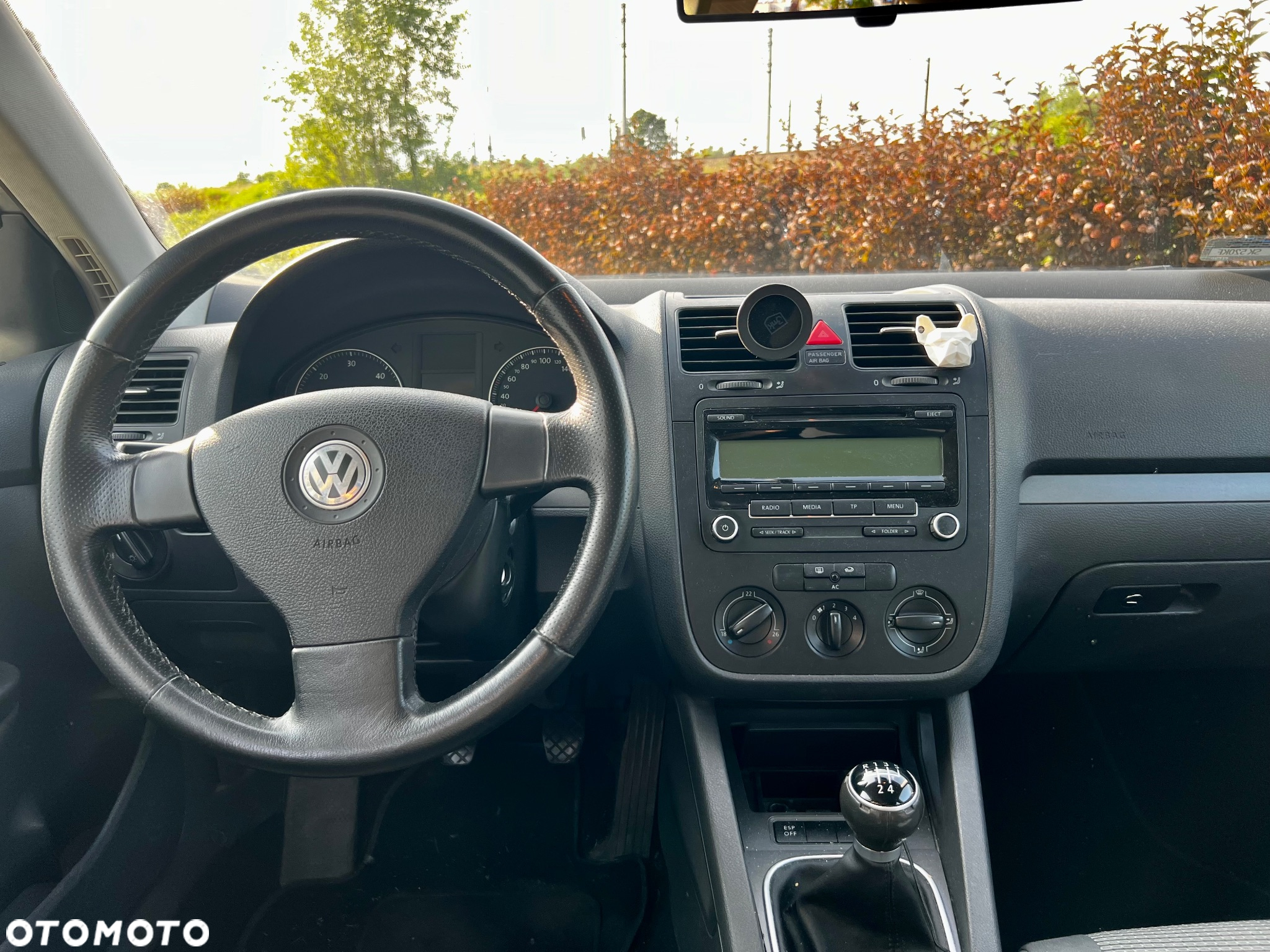 Volkswagen Golf V 1.9 TDI Trendline - 4