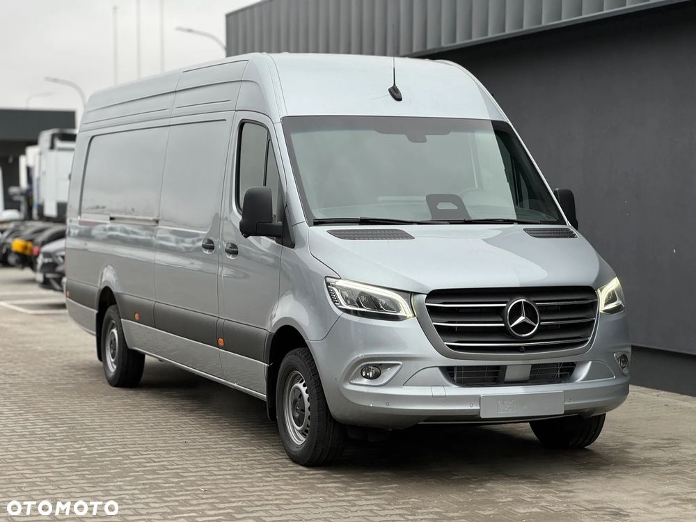 Mercedes-Benz Sprinter - 5