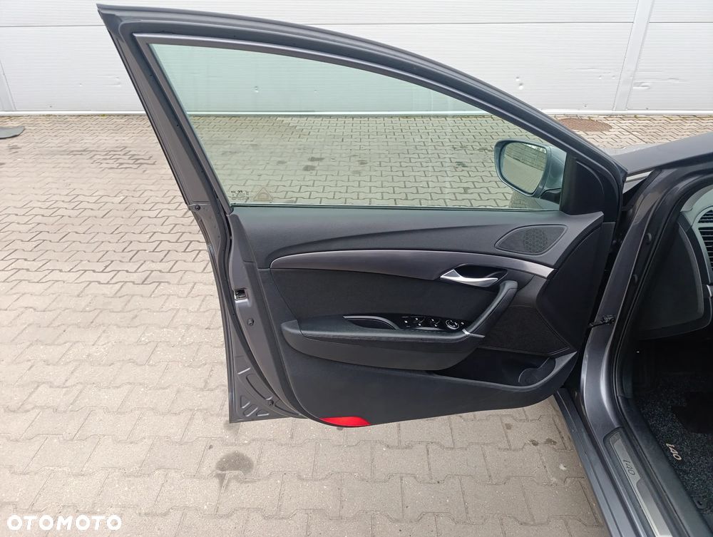 Hyundai i40 Kombi 1.7 CRDi DCT Trend - 18