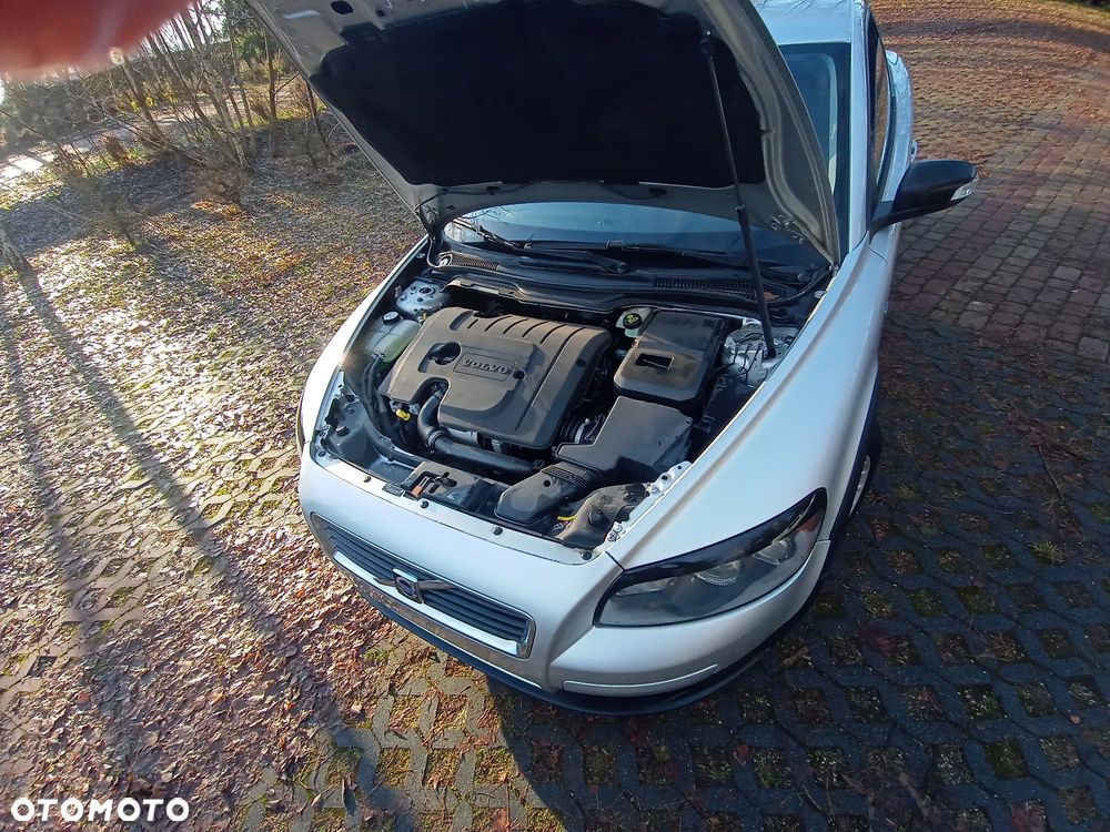 Volvo C30 1.6D - 24