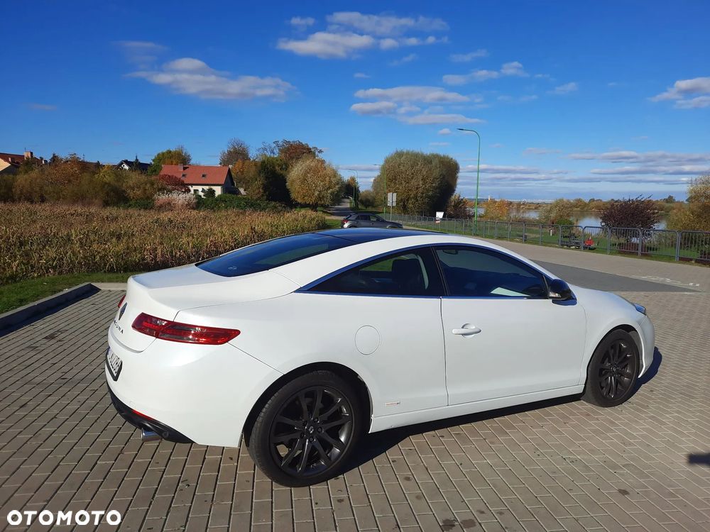 Renault Laguna 2.0 dCi Monaco GP2 - 3