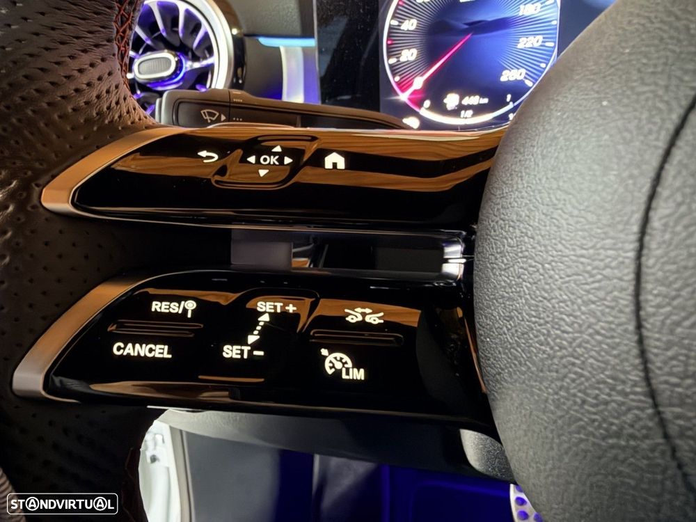 Mercedes-Benz CLA 250 e AMG Line - 27