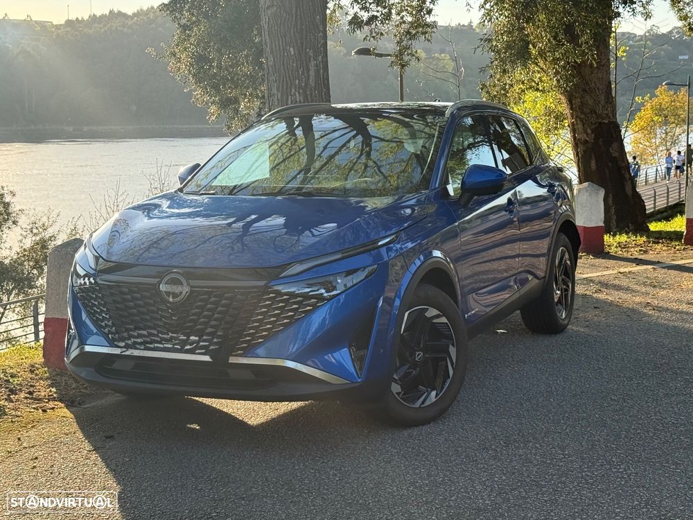 Nissan Qashqai +2 - 23