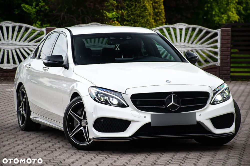 Mercedes-Benz Klasa C 400 4Matic 7G-TRONIC AMG Line - 10