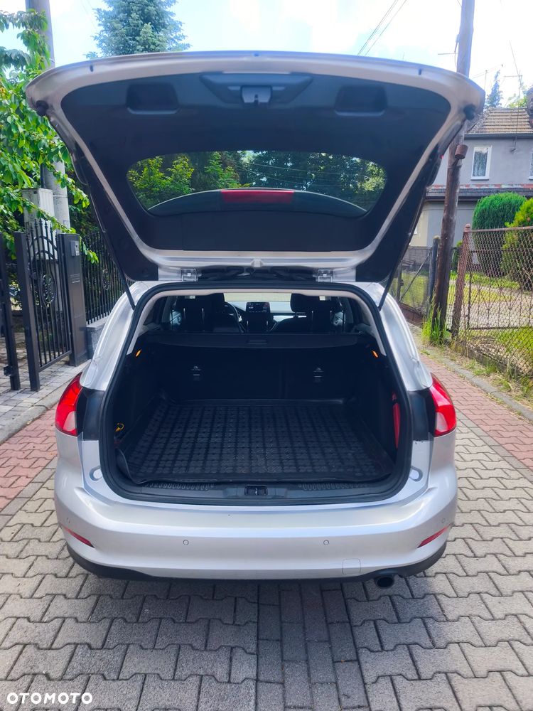 Ford Focus 1.5 EcoBoost Titanium ASS - 9