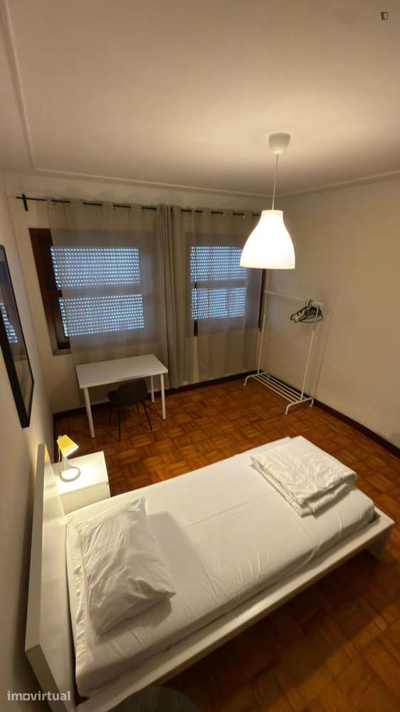 Quarto - localizado em Cedofeita Porto - Grande imagem: 2/11