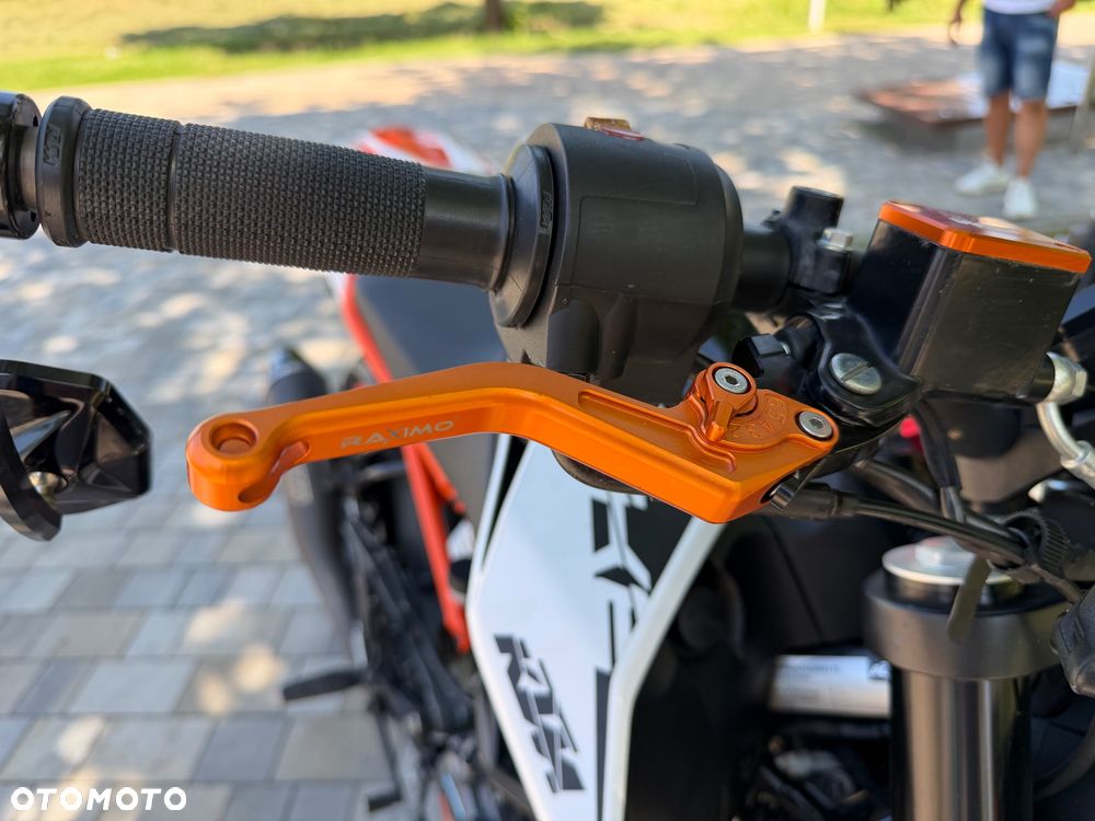 KTM Duke 125 - 5